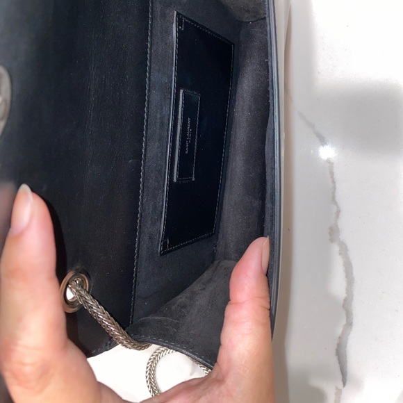 Saint Laurent Betty Handbag - Picture 6 of 9